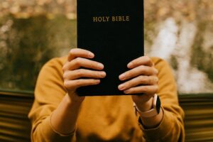 plenamente-como-orar-quando-voce-esta-deprimido-e-s-1200×628-1 plenamente-como-orar-quando-voce-esta-deprimido-e-s-1200×628-1